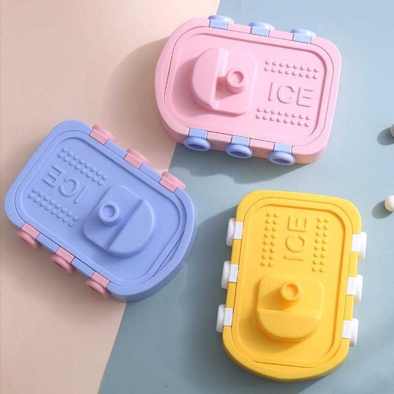 Stampo per cubetti di ghiaccio in silicone.